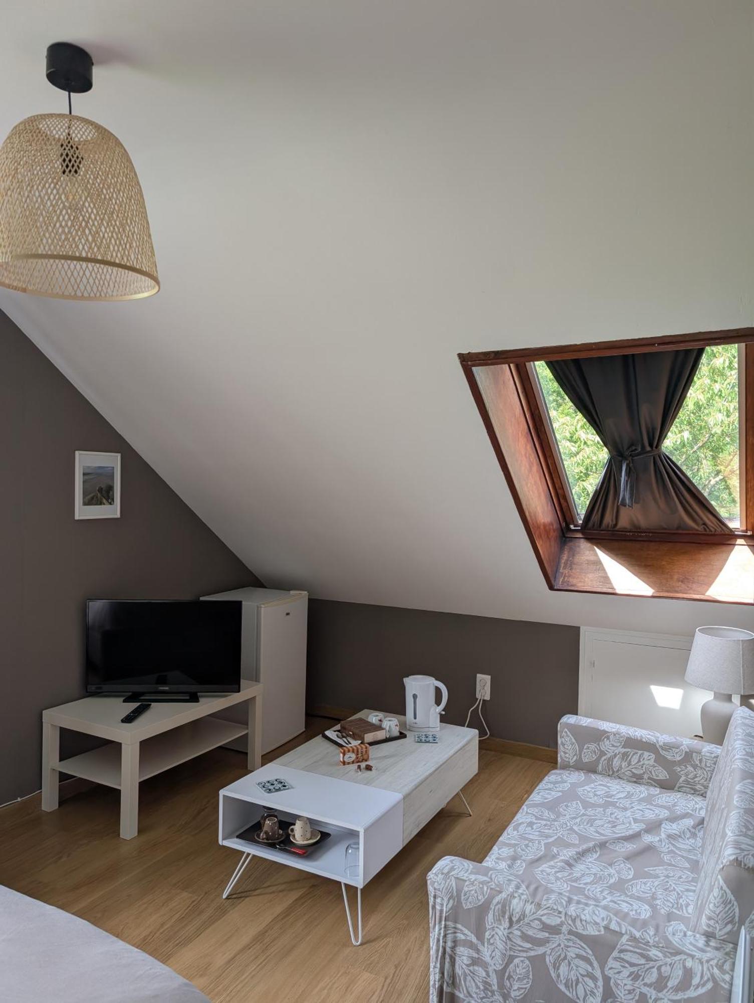 Huisnes-sur-MerA L Ombre Du Mont Saint Michel住宿加早餐旅馆 外观 照片